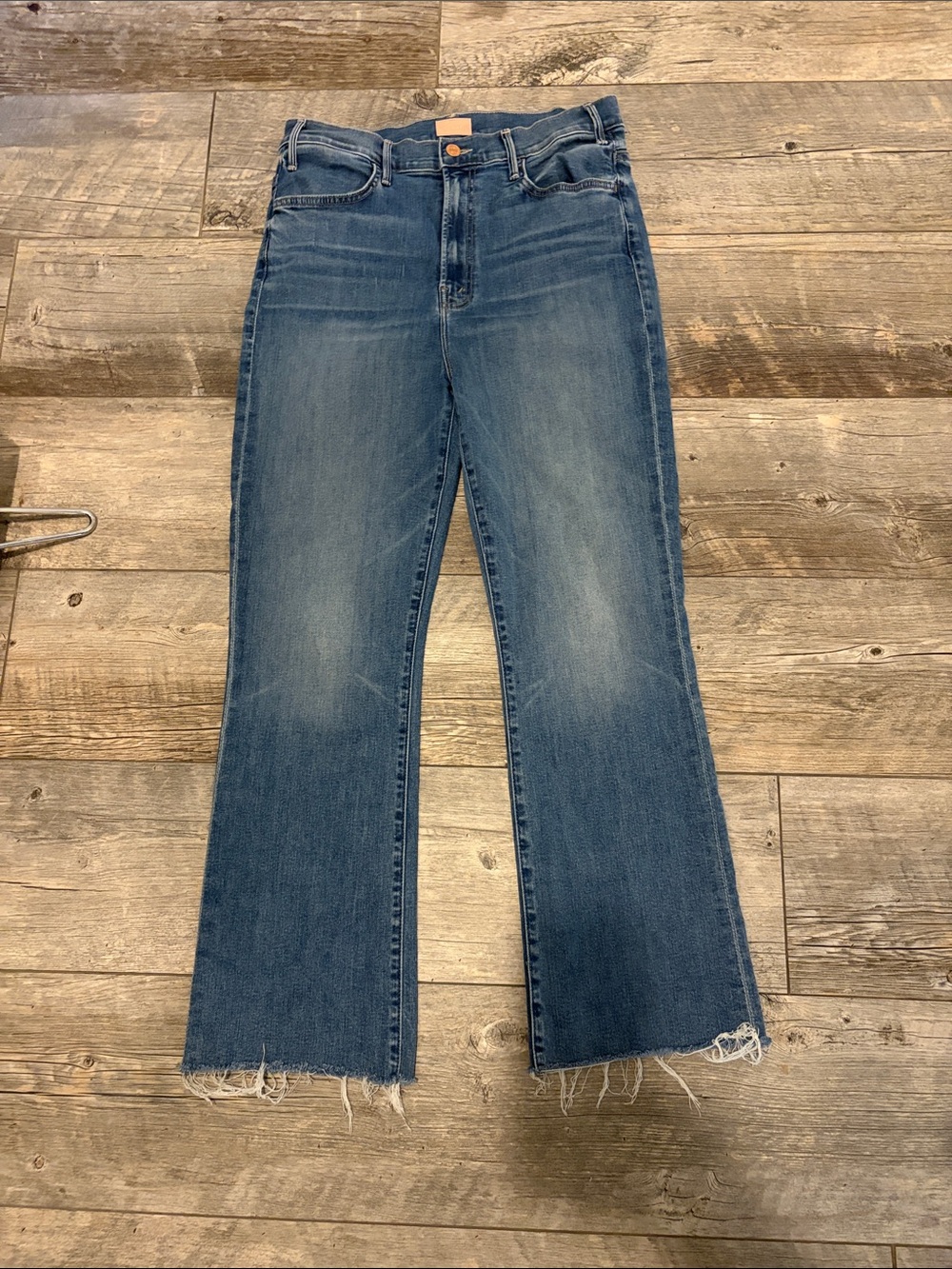 MOTHER jeans sz 32 (31) Hustler ankle fray Color: healing jar